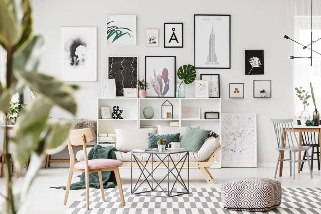 Bilderwand in Wohnung
