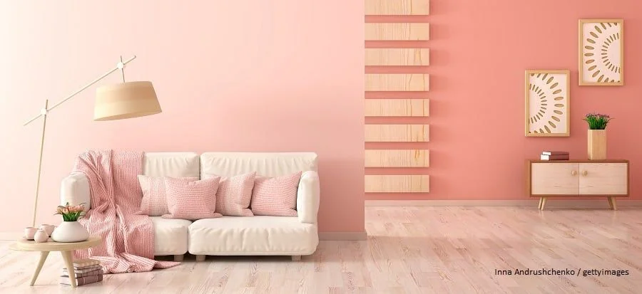 Wandgestaltung Wohnzimmer Apricot.