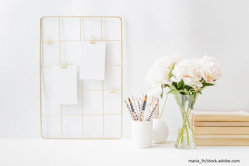 Pinnwand in Gold