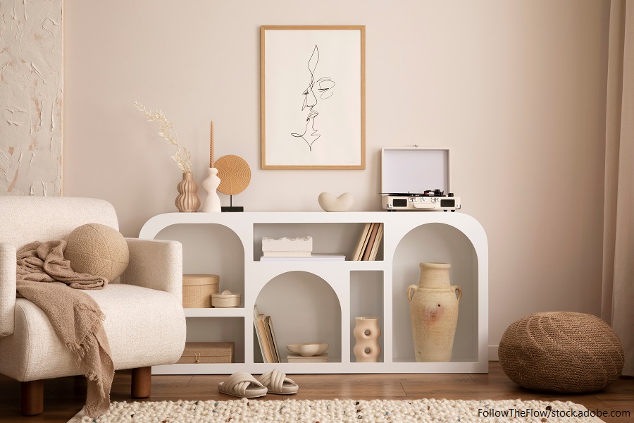 Minimalistische Line Art im Wohnzimmer